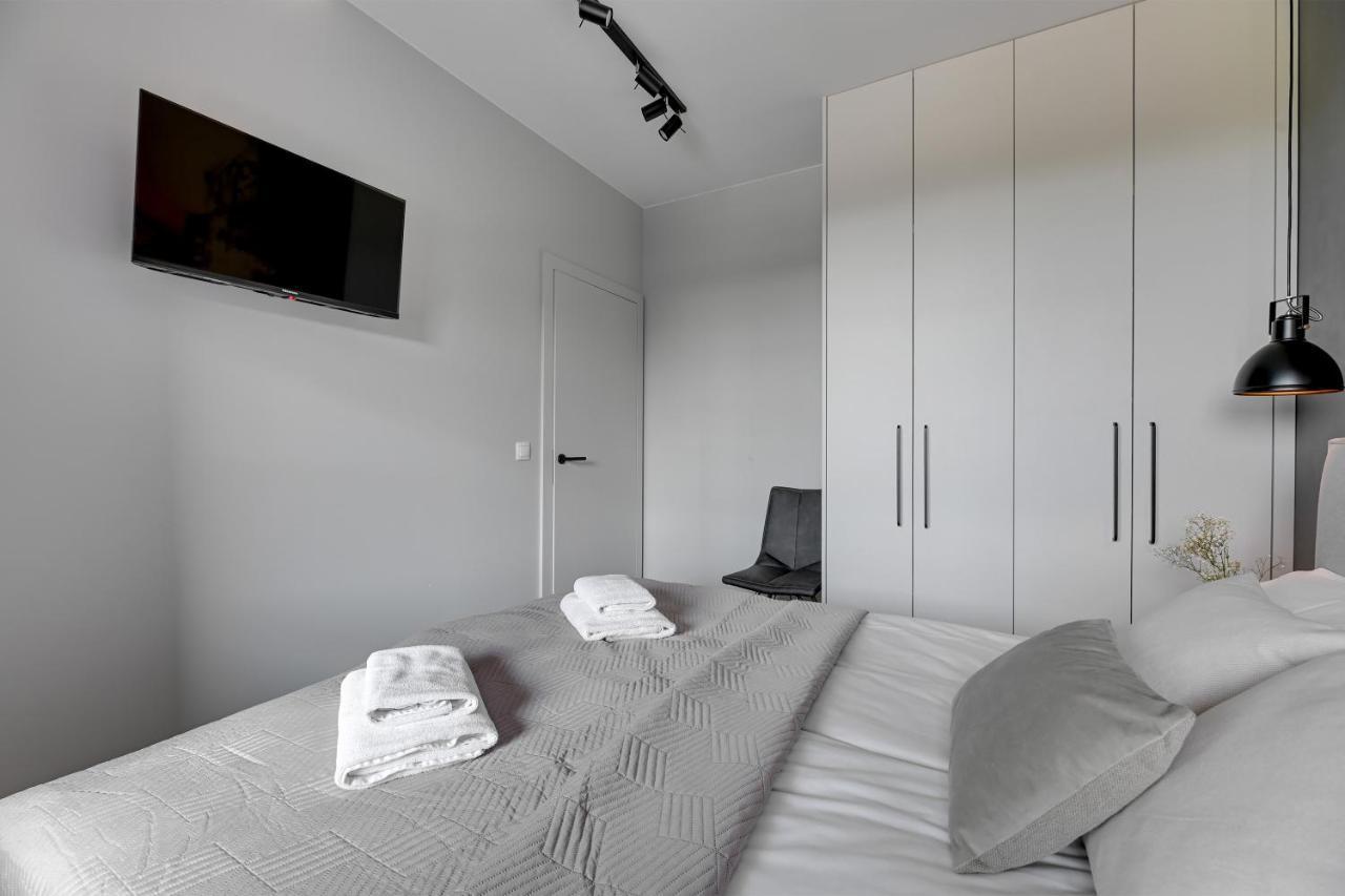 Flatbook - City Center Apartments Doki Living Gdańsk Exterior foto