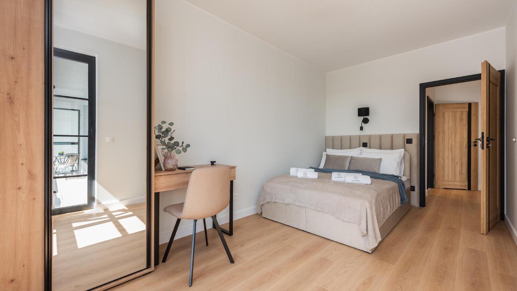 Flatbook - City Center Apartments Doki Living Gdańsk Exterior foto