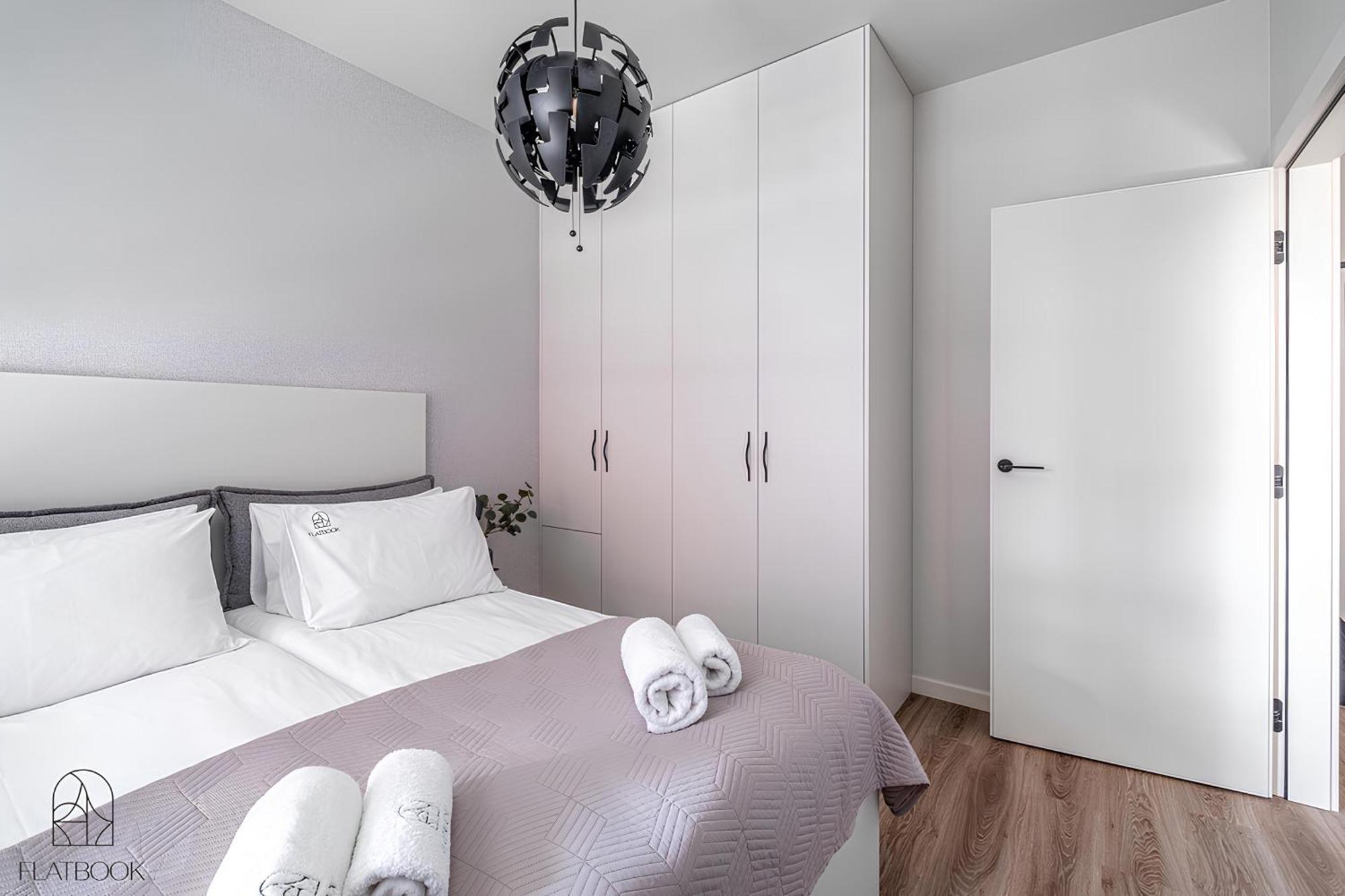 Flatbook - City Center Apartments Doki Living Gdańsk Exterior foto