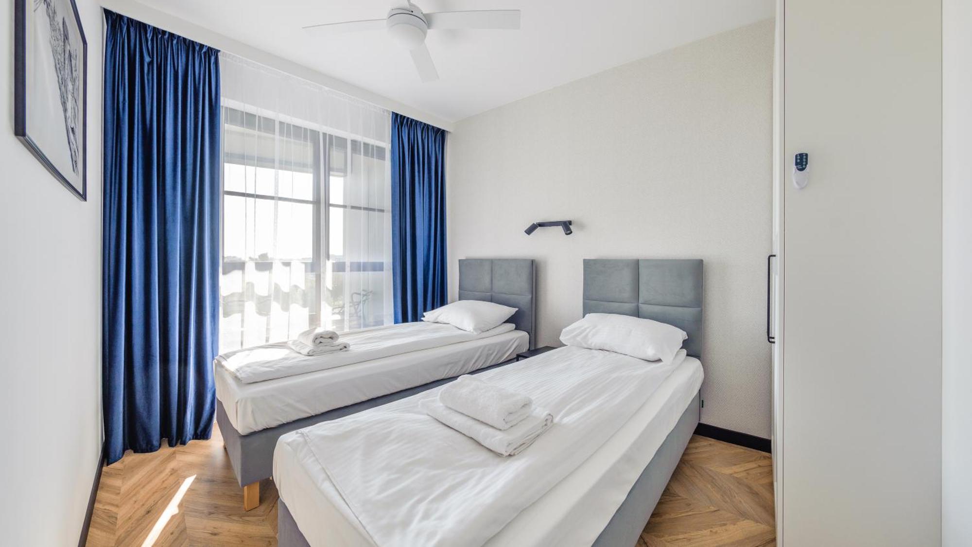 Flatbook - City Center Apartments Doki Living Gdańsk Exterior foto